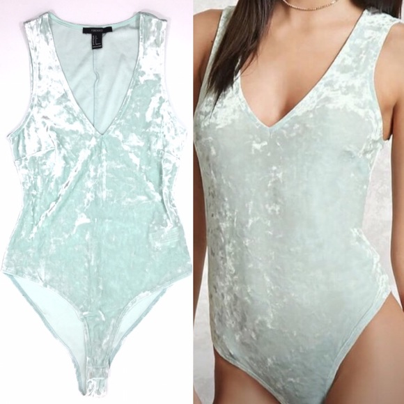 Forever 21 Pants - Forever 21 | Crushed Velvet Plunge Bodysuit